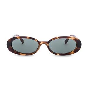 Outta Love Tortoise sunglasses 🕶️